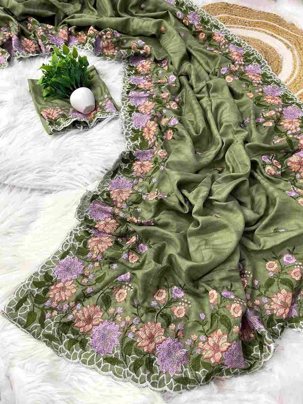 Vd-Sehnaz By Fashid Wholesale 01 To 06 Series Indian Traditional Wear Collection Beautiful Stylish Fancy Colorful Party Wear & Occasional Wear Pure Matka Silk Sarees At Wholesale Price