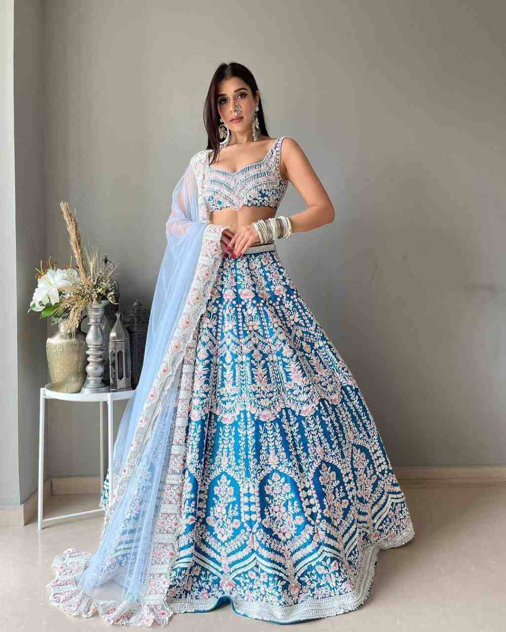 L-486 By Fashid Wholesale Indian Traditional Bridal Beautiful Stylish Designer Banarasi Silk Jacquard Embroidered Party Wear Tapeta Silk Lehengas With Choli At Wholesale Price