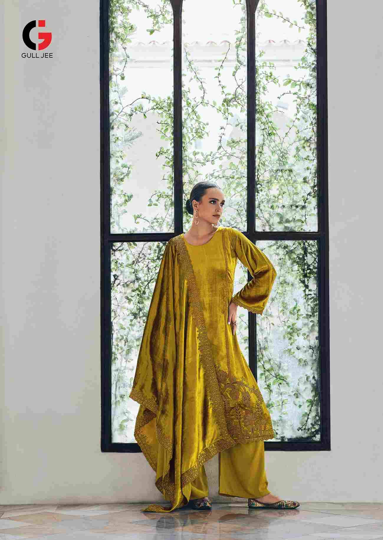 Noor E Fiza By Gull Jee 30001 To 30006 Series Beautiful Festive Suits Colorful Stylish Fancy Casual Wear & Ethnic Wear Viscose Velvet Embroidered Dresses At Wholesale Price