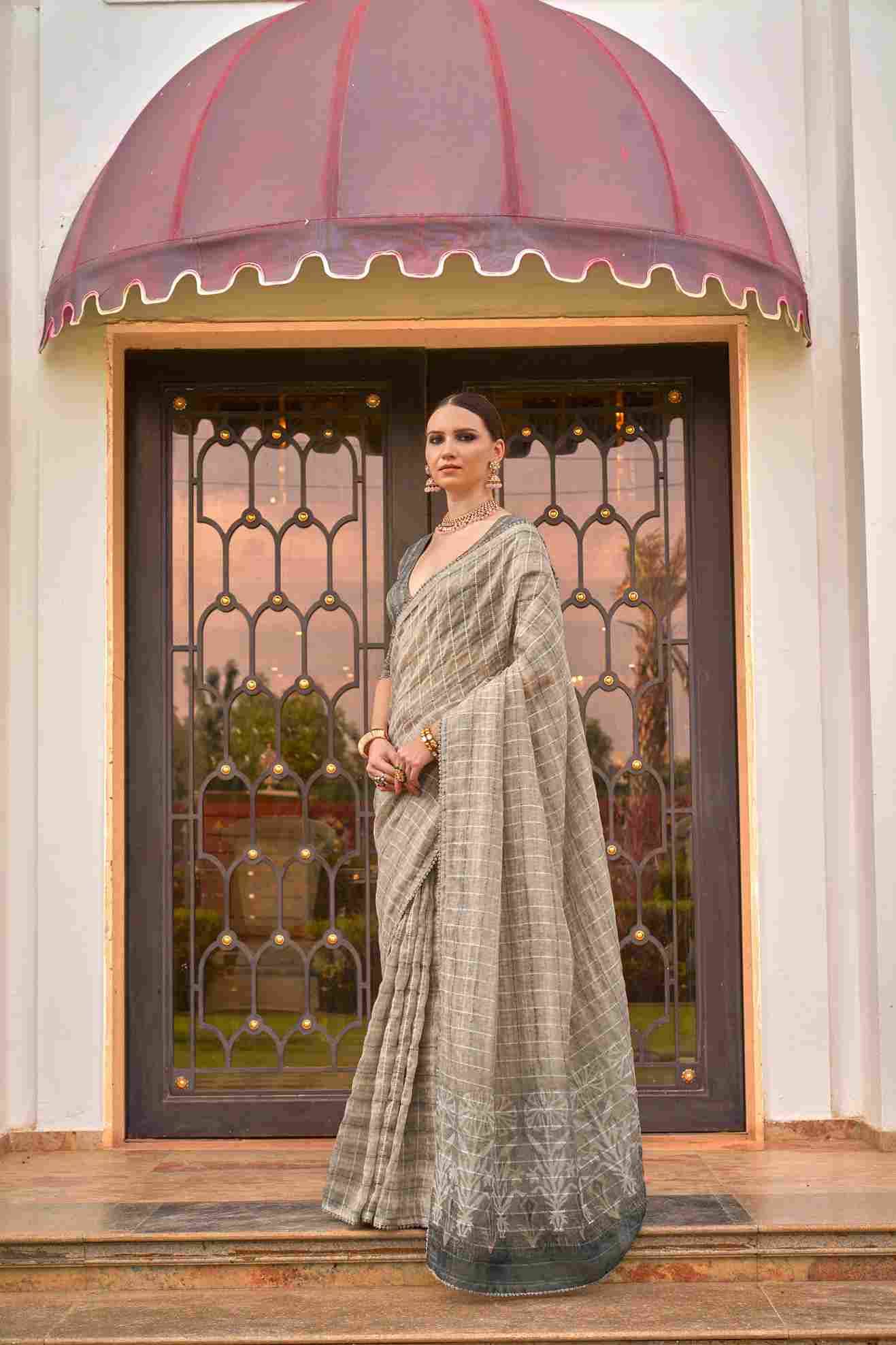 Luxuria By Kala Jamun 311 To 318 Series Indian Traditional Wear Collection Beautiful Stylish Fancy Colorful Party Wear & Occasional Wear Tissue Silk Sarees At Wholesale Price