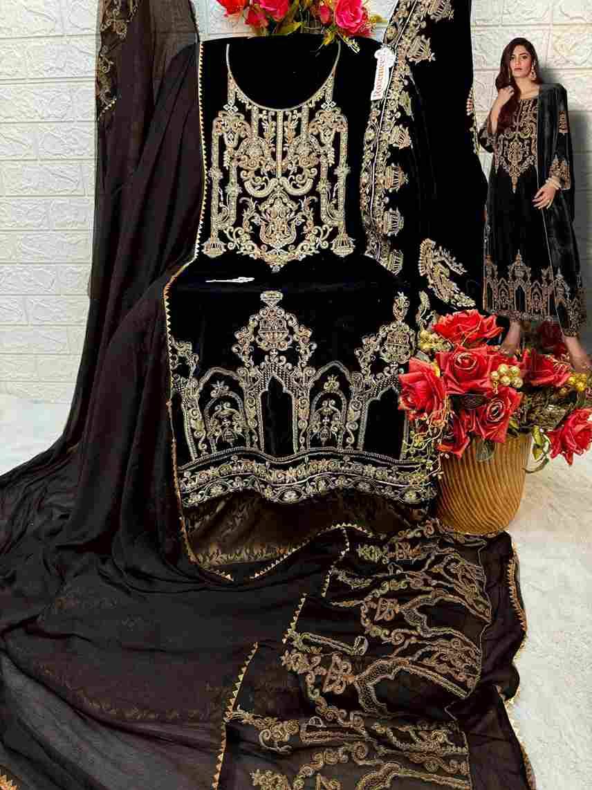 Fepic 17037 Colours By Fepic 17037-A To 17037-C Series Beautiful Pakistani Suits Colorful Stylish Fancy Casual Wear & Ethnic Wear Velvet Embroidered Dresses At Wholesale Price