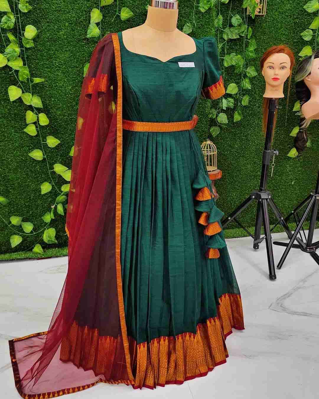 R-5773 By Fashid Wholesale Designer Stylish Fancy Colorful Beautiful Party Wear & Ethnic Wear Collection Jacquard Silk Gown At Wholesale Price