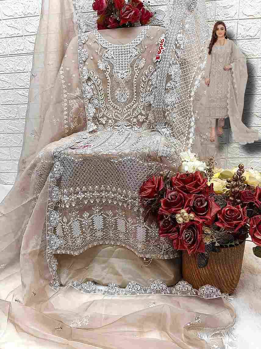 Fepic 1335 Colours By Fepic 1335-A To 1335-C Series Beautiful Pakistani Suits Colorful Stylish Fancy Casual Wear & Ethnic Wear Organza Embroidered Dresses At Wholesale Price