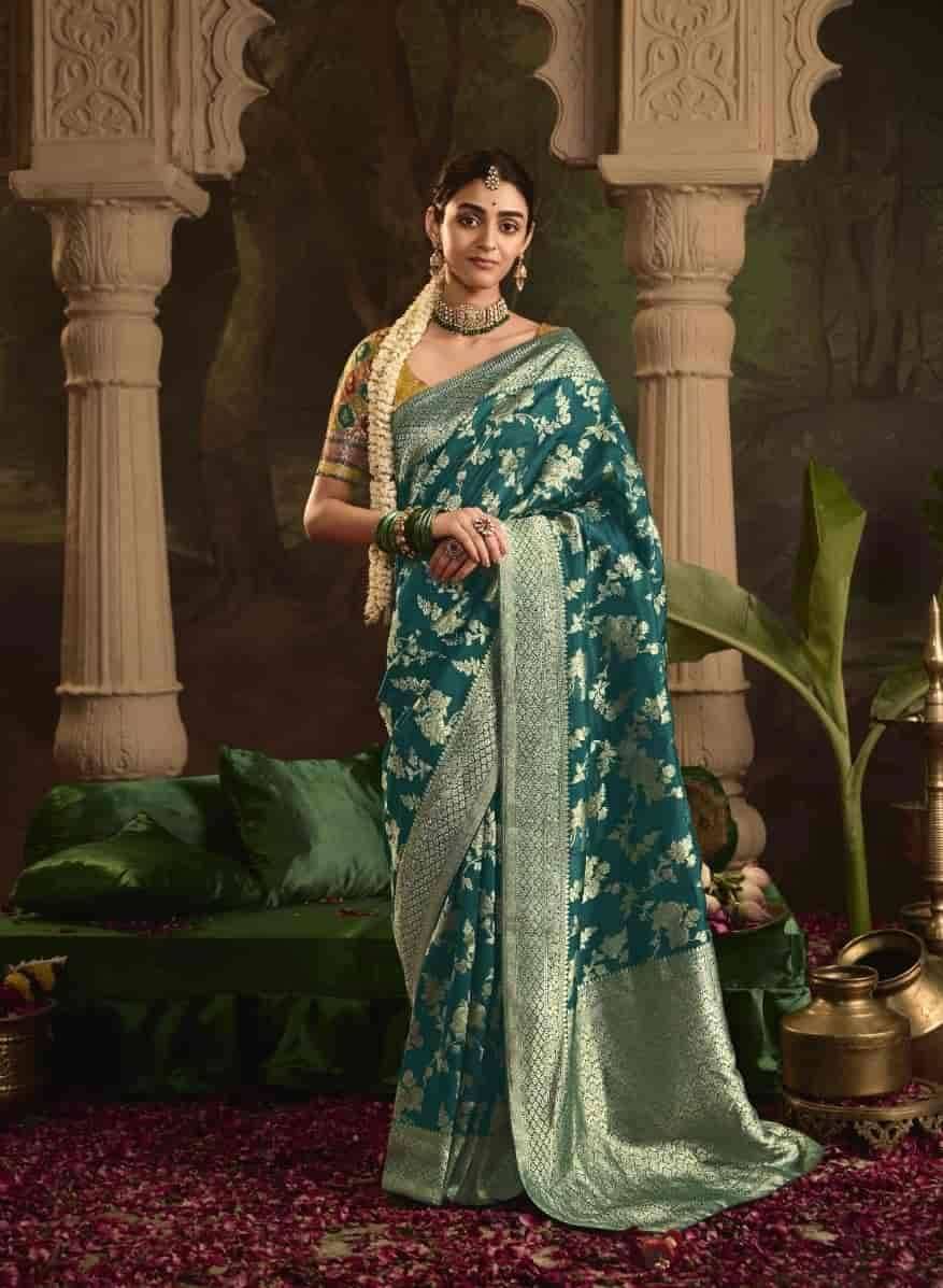 Raas By Kimora Fashion 361 To 371 Series Indian Traditional Wear Collection Beautiful Stylish Fancy Colorful Party Wear & Occasional Wear Crepe Silk Sarees At Wholesale Price