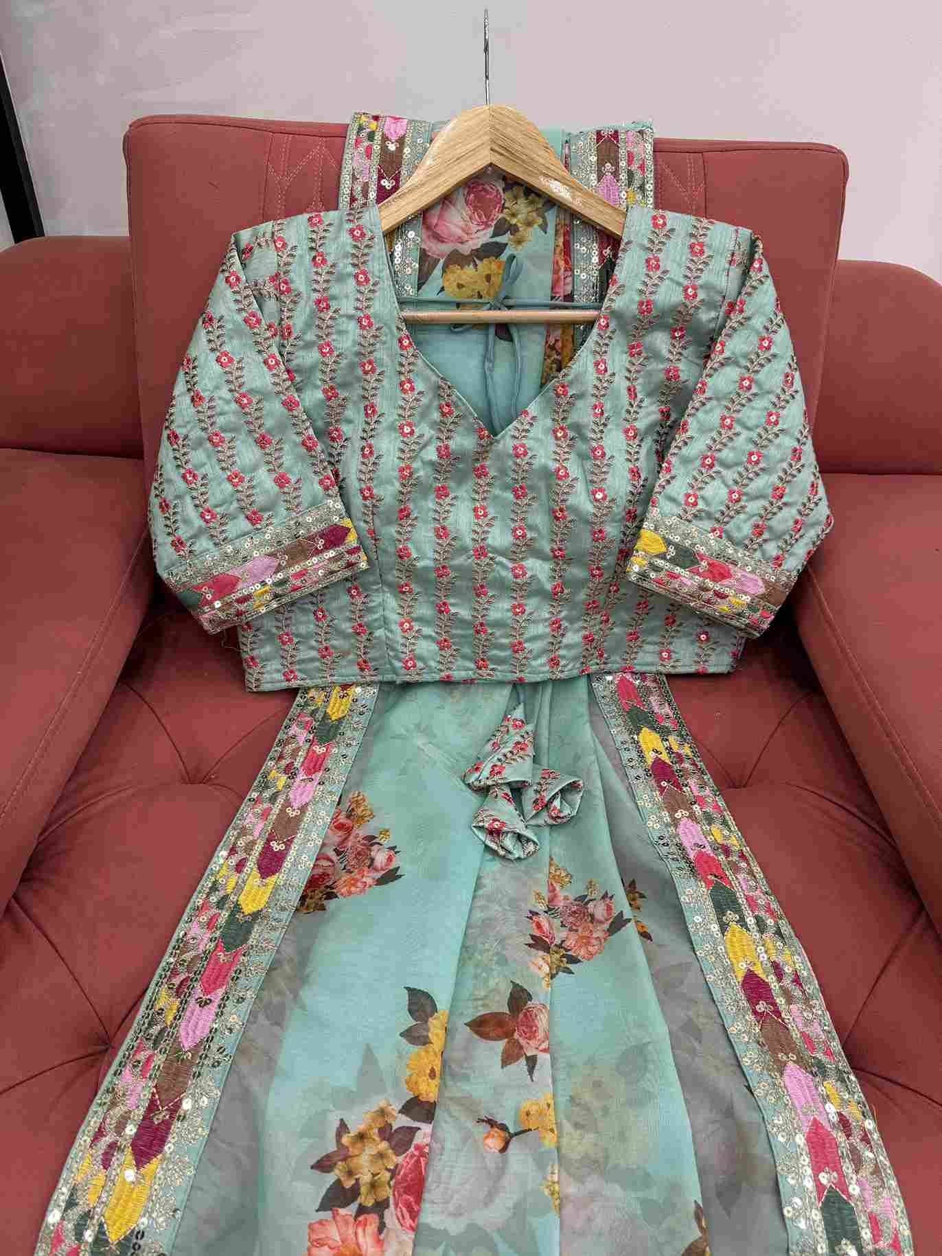 K-532 By Fashid Wholesale Indian Traditional Wear Collection Beautiful Stylish Fancy Colorful Party Wear & Occasional Wear Tibby Silk Sarees At Wholesale Price