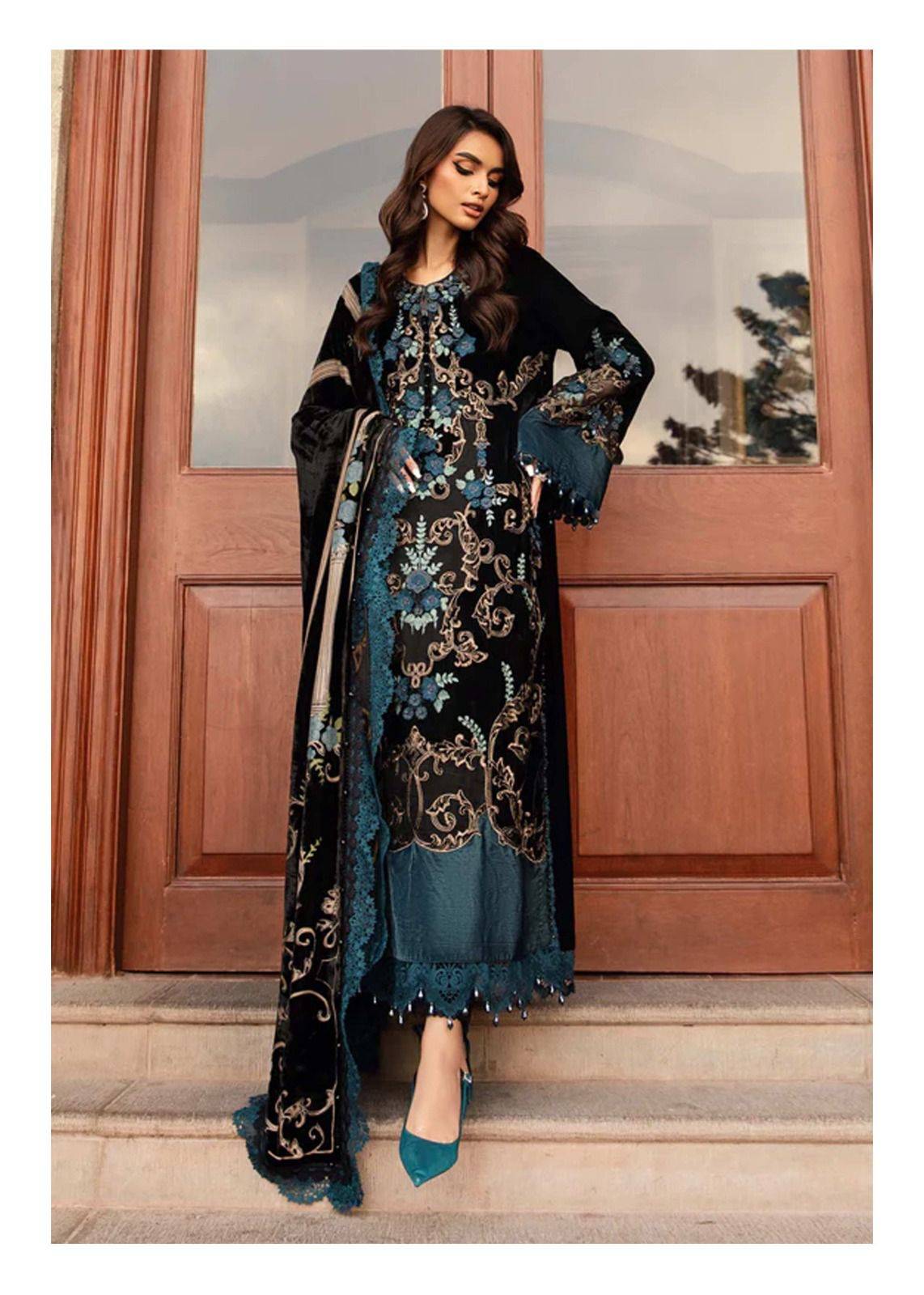 Ezra Vol-1 By House Of Ayeza 101 To 106 Series Beautiful Pakistani Suits Colorful Stylish Fancy Casual Wear & Ethnic Wear Pure Cotton Print Dresses At Wholesale Price