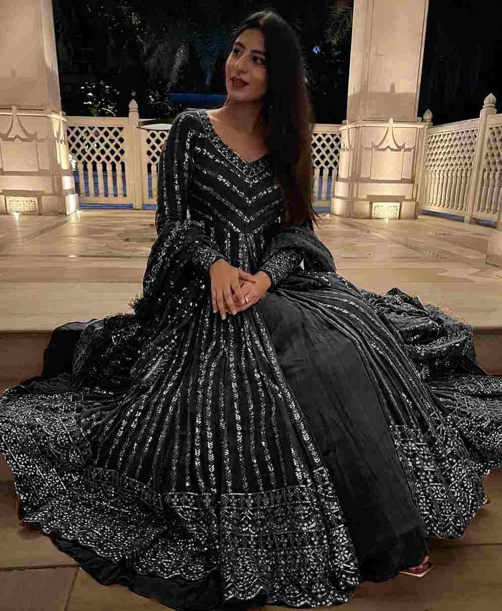 6453 By Fashid Wholesale 01 To 04 Series Kd Beautiful Festive Suits Colorful Stylish Fancy Casual Wear & Ethnic Wear Faux Georgette Dresses At Wholesale Price