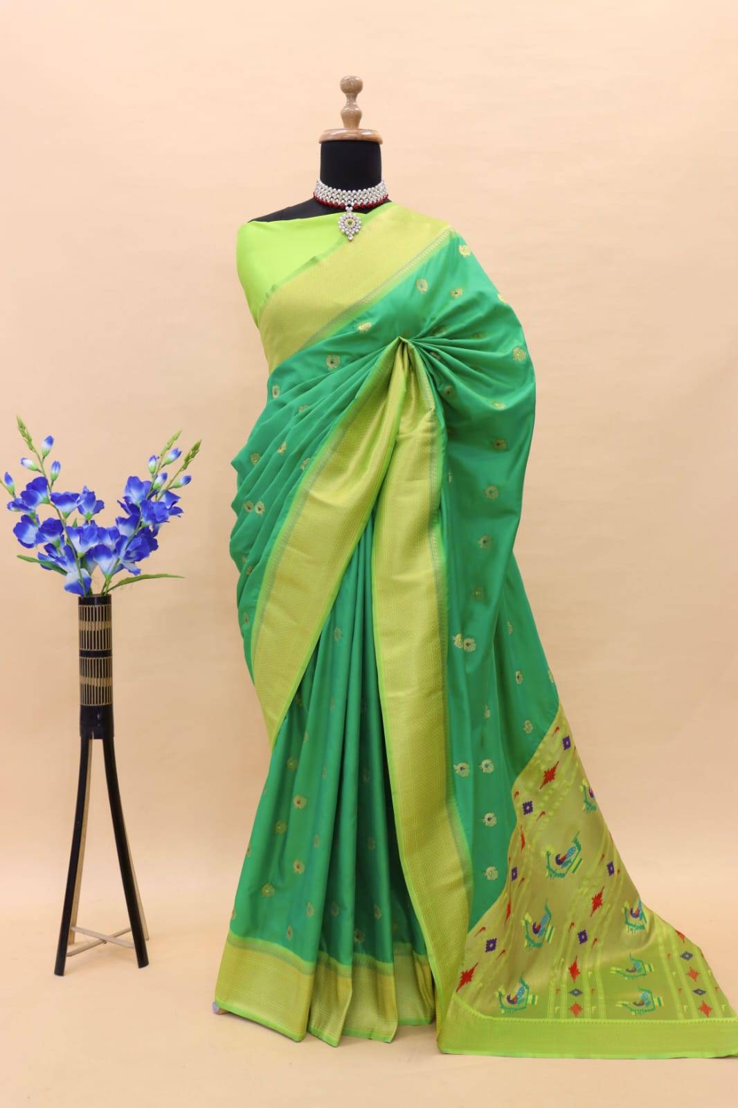 Pt Zumkha By Fashid Wholesale 01 To 12 Series Indian Traditional Wear Collection Beautiful Stylish Fancy Colorful Party Wear & Occasional Wear Pure Soft Silk With Gold Zari Sarees At Wholesale Price
