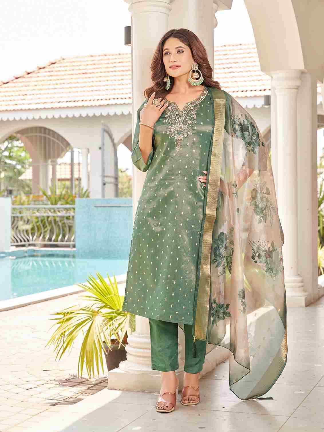 Jeep By Aanchi 1001 To 1003 Series Designer Stylish Fancy Colorful Beautiful Party Wear & Ethnic Wear Collection Pure Jacquard Dresses At Wholesale Price
