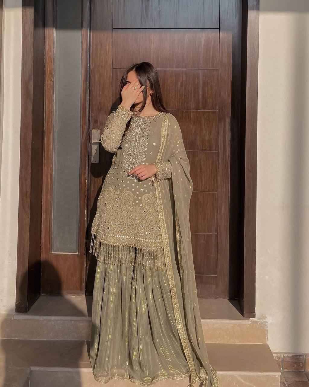 Le-1853 By Fashid Wholesale Beautiful Festive Suits Colorful Stylish Fancy Casual Wear & Ethnic Wear Georgette Embroidered Dresses At Wholesale Price