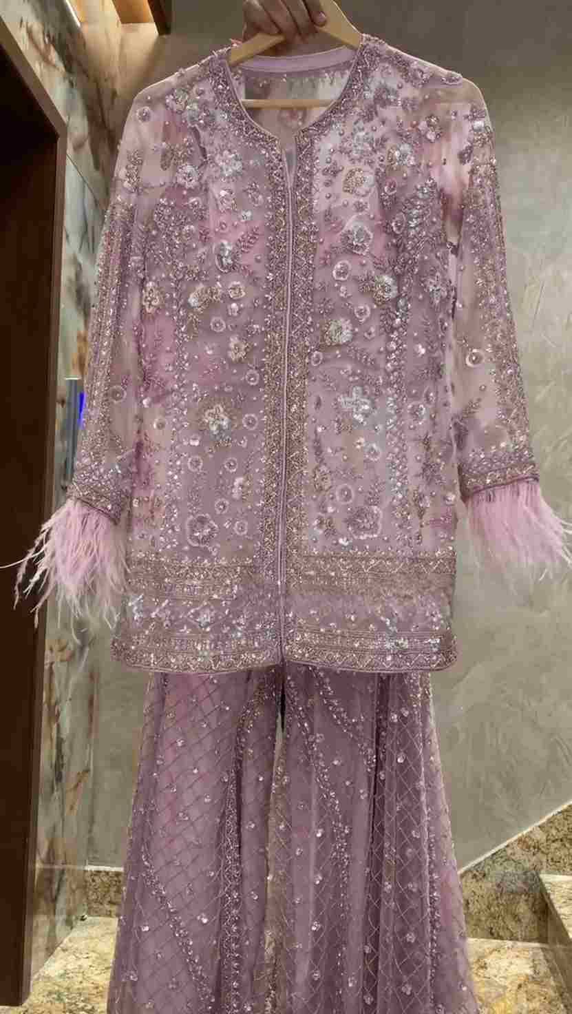 Le-1943 By Fashid Wholesale 01 To 02 Series Beautiful Festive Suits Colorful Stylish Fancy Casual Wear & Ethnic Wear Butterfly Net Dresses At Wholesale Price