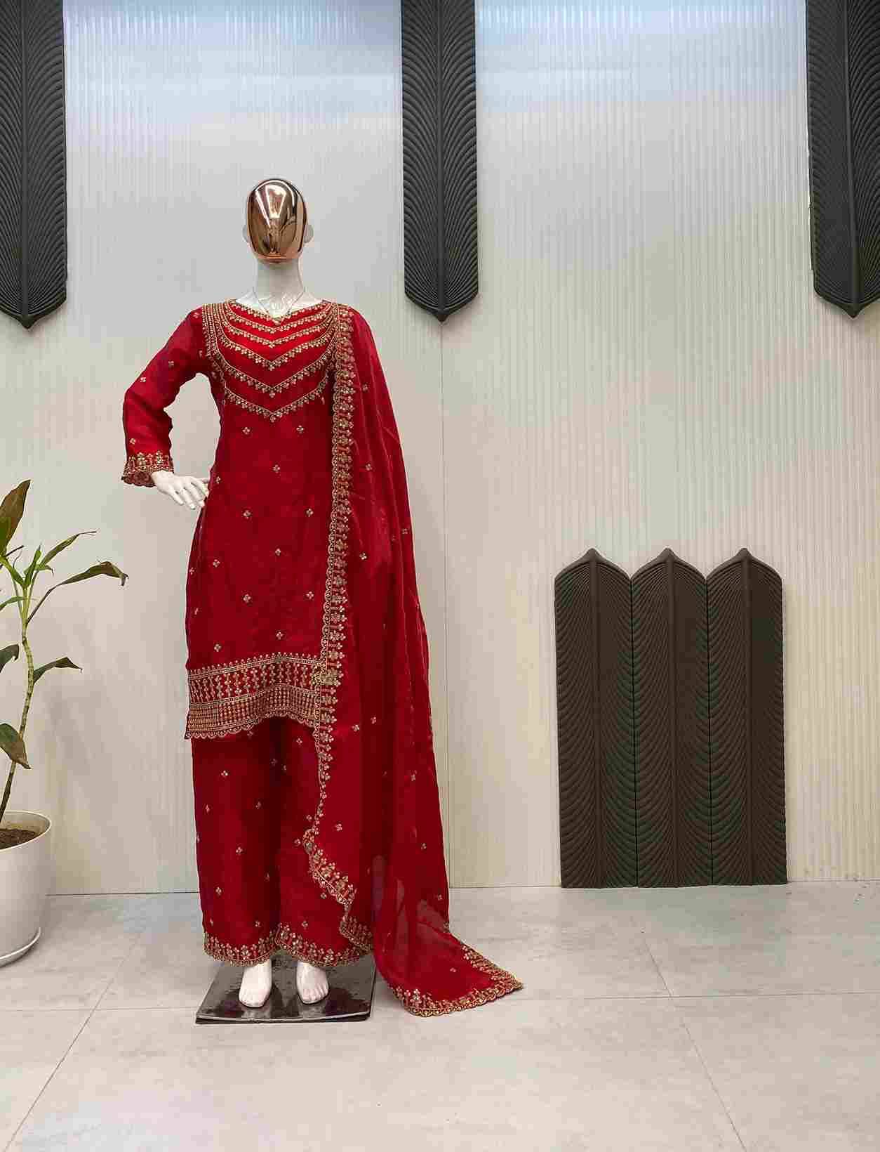 Le-1942 By Fashid Wholesale 01 To 04 Series Beautiful Festive Suits Colorful Stylish Fancy Casual Wear & Ethnic Wear Fendi Silk Dresses At Wholesale Price