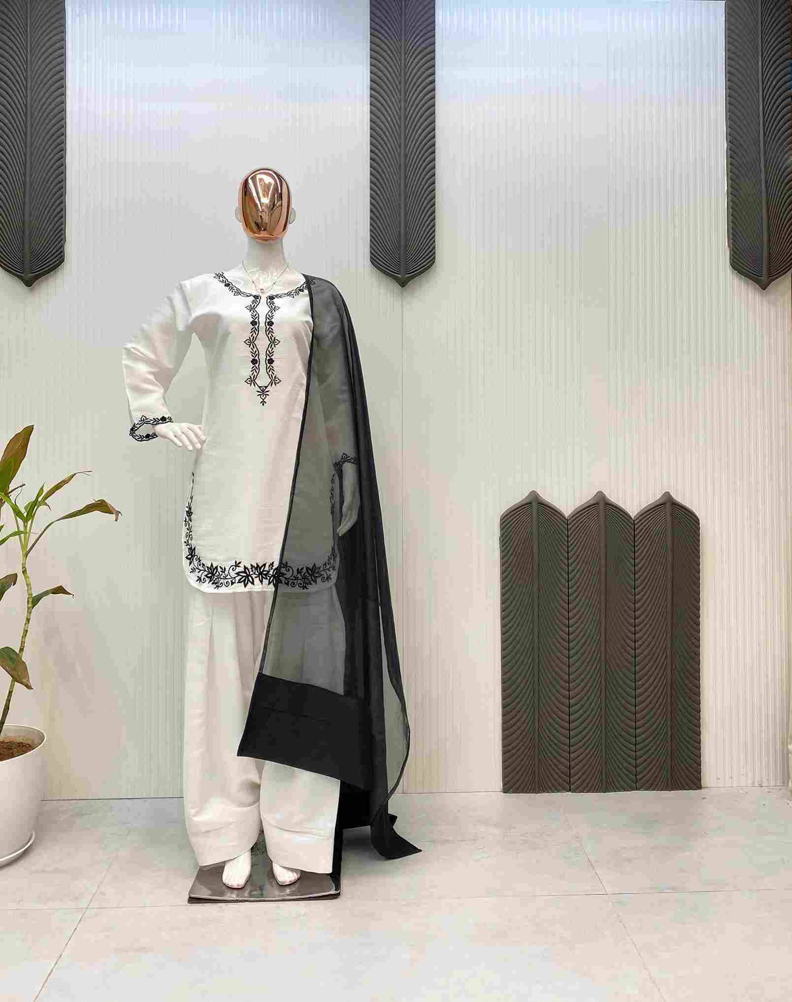 Le-1941 By Fashid Wholesale Beautiful Festive Suits Colorful Stylish Fancy Casual Wear & Ethnic Wear Roman Silk Dresses At Wholesale Price
