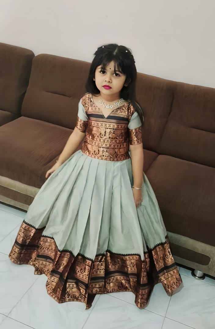Pv-Kids Gown Vol-3 By Fashid Wholesale 01 To 04 Series Designer Beautiful Collection Occasional Wear & Party Wear Pure Cotton Silk Gowns At Wholesale Price