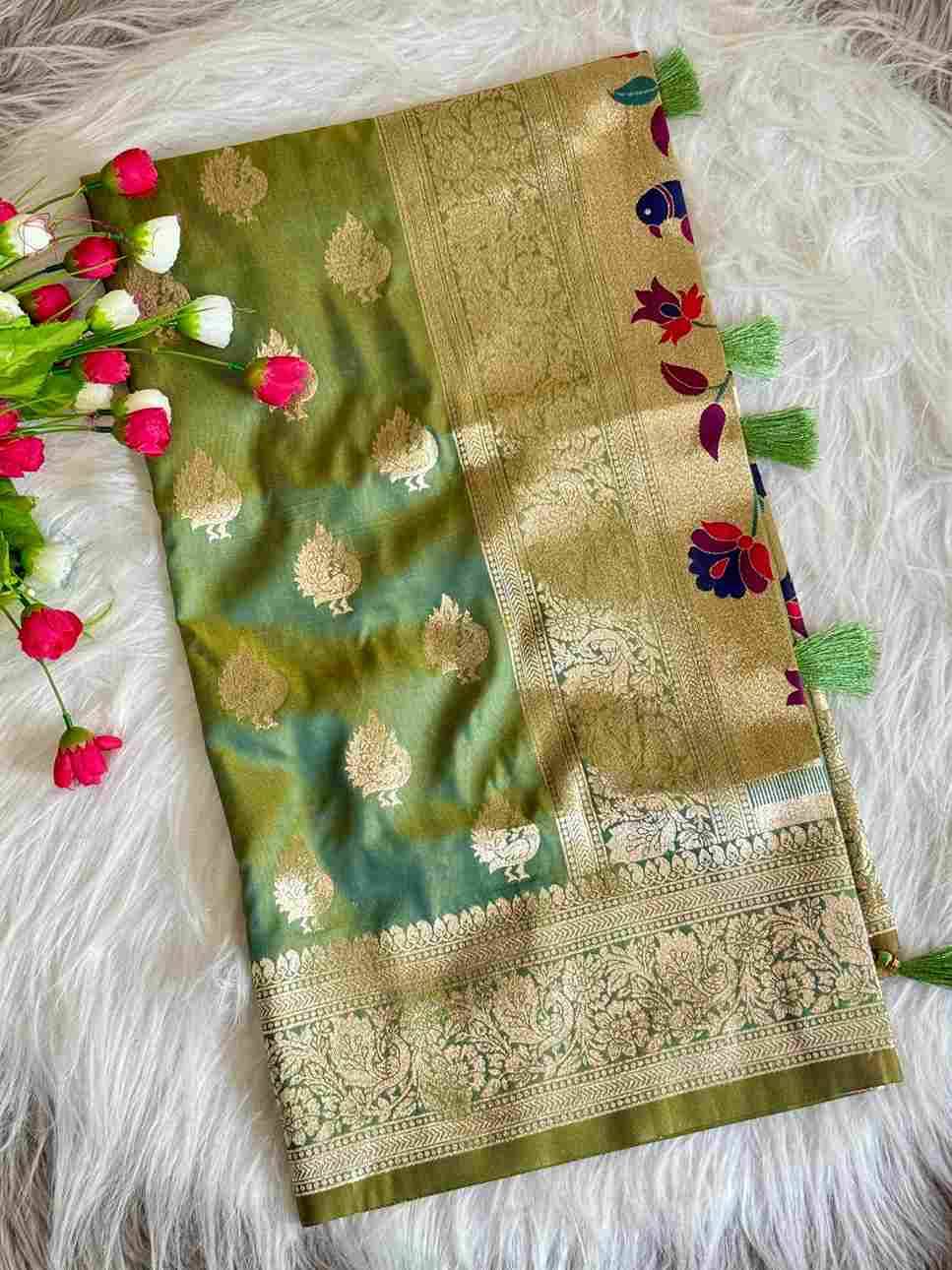 Vv-11 By Fashid Wholesale 01 To 08 Series Indian Traditional Wear Collection Beautiful Stylish Fancy Colorful Party Wear & Occasional Wear Paithani Silk Sarees At Wholesale Price