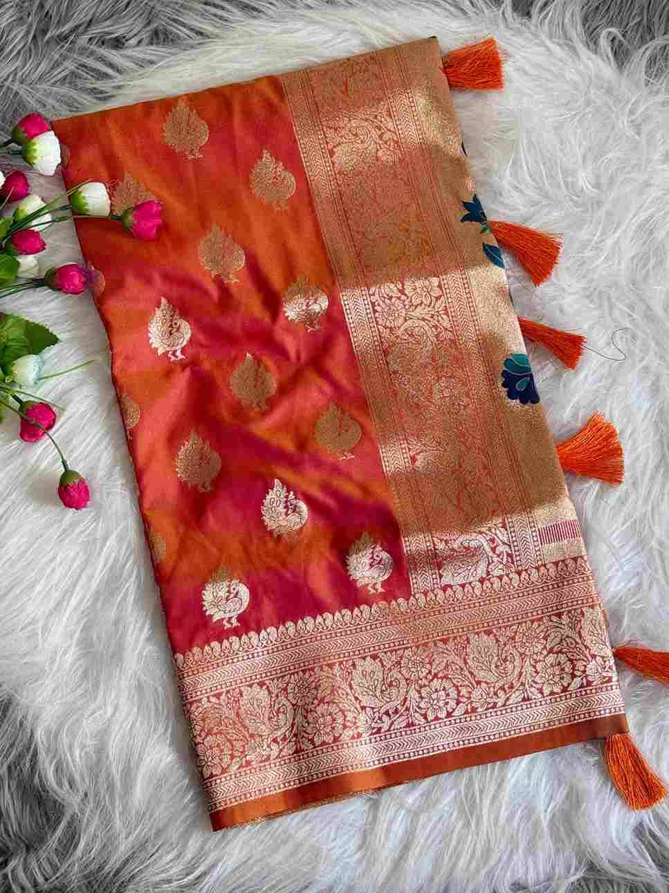 Vv-11 By Fashid Wholesale 01 To 08 Series Indian Traditional Wear Collection Beautiful Stylish Fancy Colorful Party Wear & Occasional Wear Paithani Silk Sarees At Wholesale Price