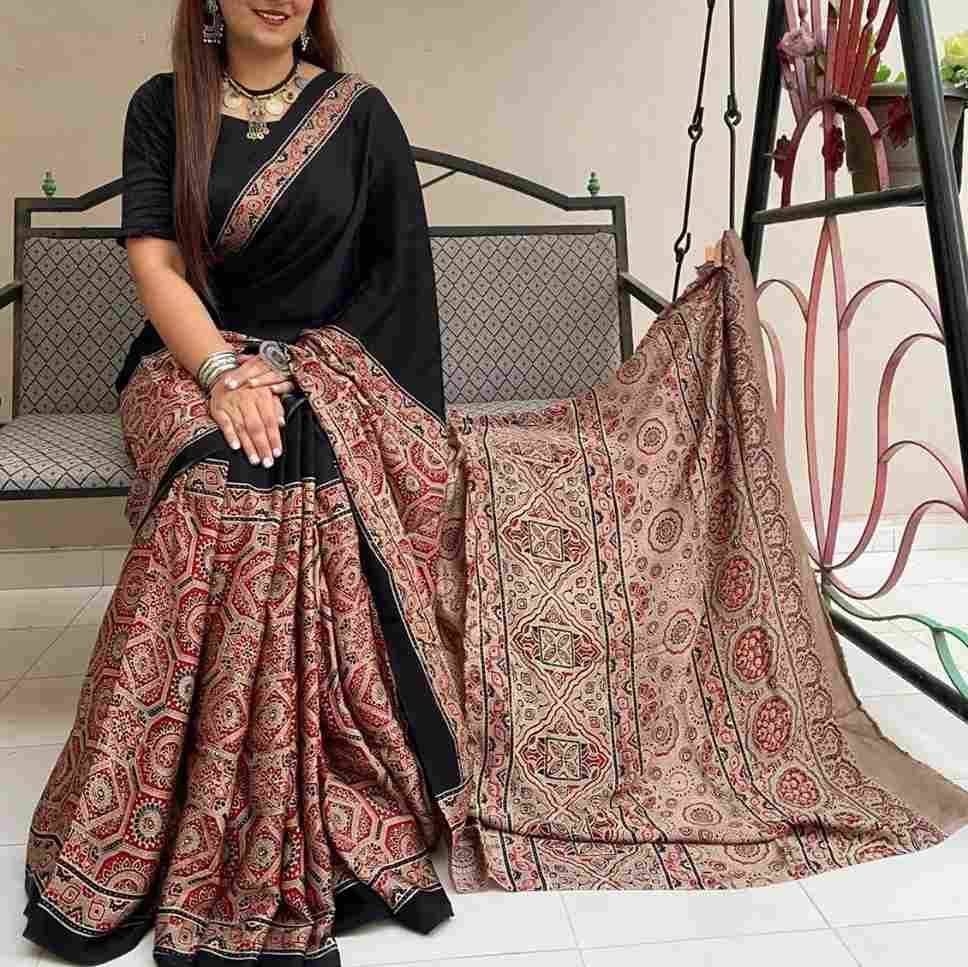 Pc-01 By Fashid Wholesale 01 To 15 Series Indian Traditional Wear Collection Beautiful Stylish Fancy Colorful Party Wear & Occasional Wear Model Silk Sarees At Wholesale Price
