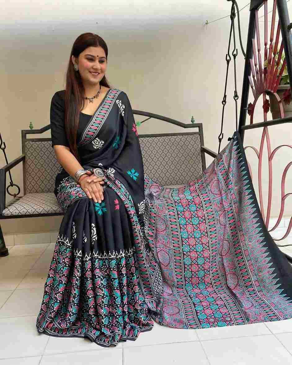 Pc-01 By Fashid Wholesale 01 To 15 Series Indian Traditional Wear Collection Beautiful Stylish Fancy Colorful Party Wear & Occasional Wear Model Silk Sarees At Wholesale Price