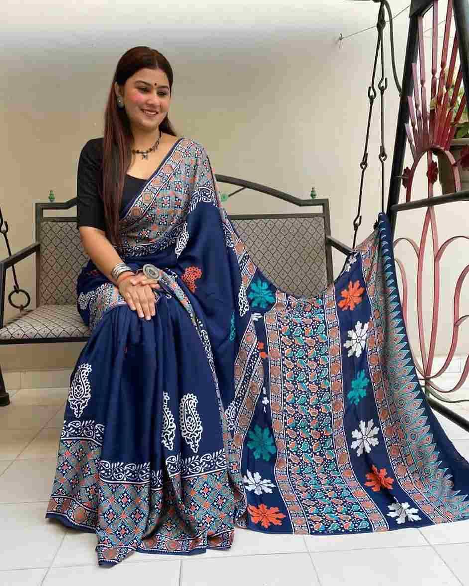 Pc-01 By Fashid Wholesale 01 To 15 Series Indian Traditional Wear Collection Beautiful Stylish Fancy Colorful Party Wear & Occasional Wear Model Silk Sarees At Wholesale Price