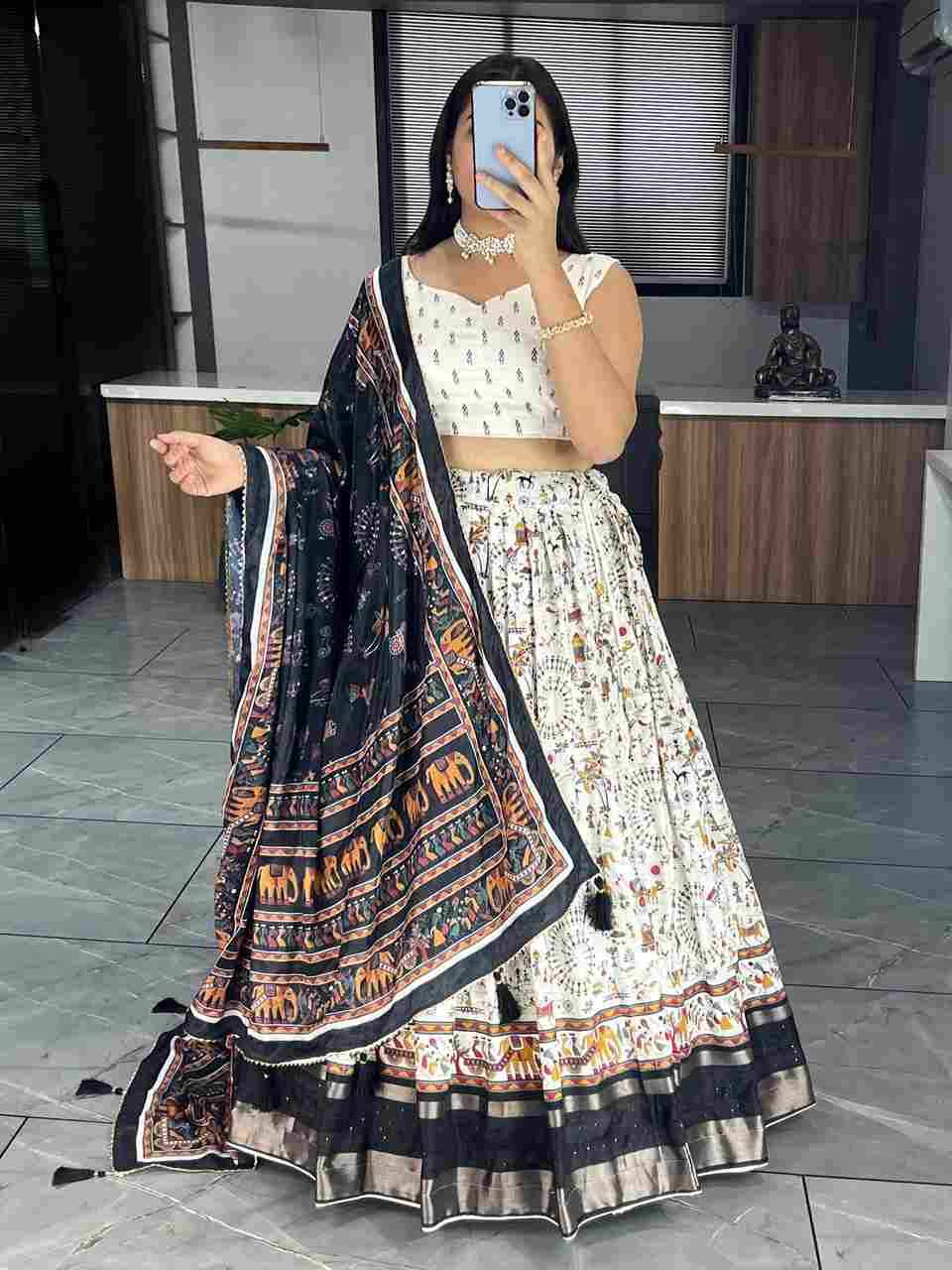Gr-6141 By Fashid Wholesale Navratri Wear Collection Beautiful Stylish Colorful Fancy Party Wear & Occasional Wear Soft Dola Silk Lehengas At Wholesale Price