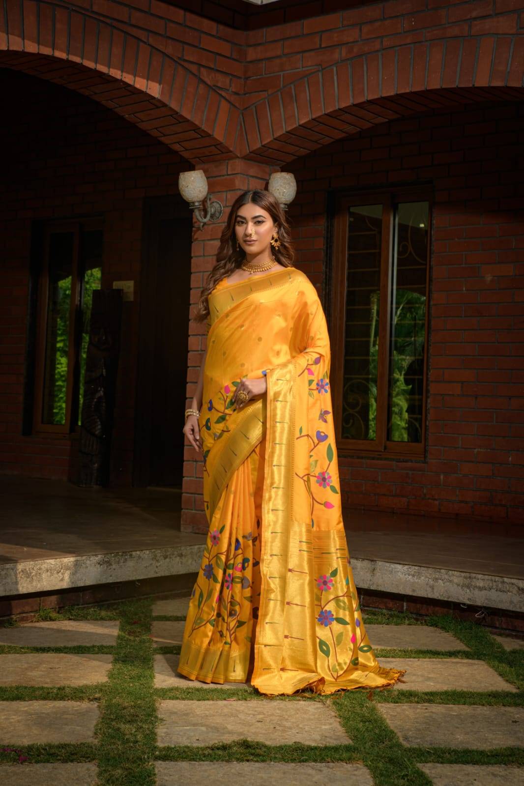 Pt Butterfly By Fashid Wholesale 01 To 10 Series Indian Traditional Wear Collection Beautiful Stylish Fancy Colorful Party Wear & Occasional Wear Pure Paithani Silk Sarees At Wholesale Price