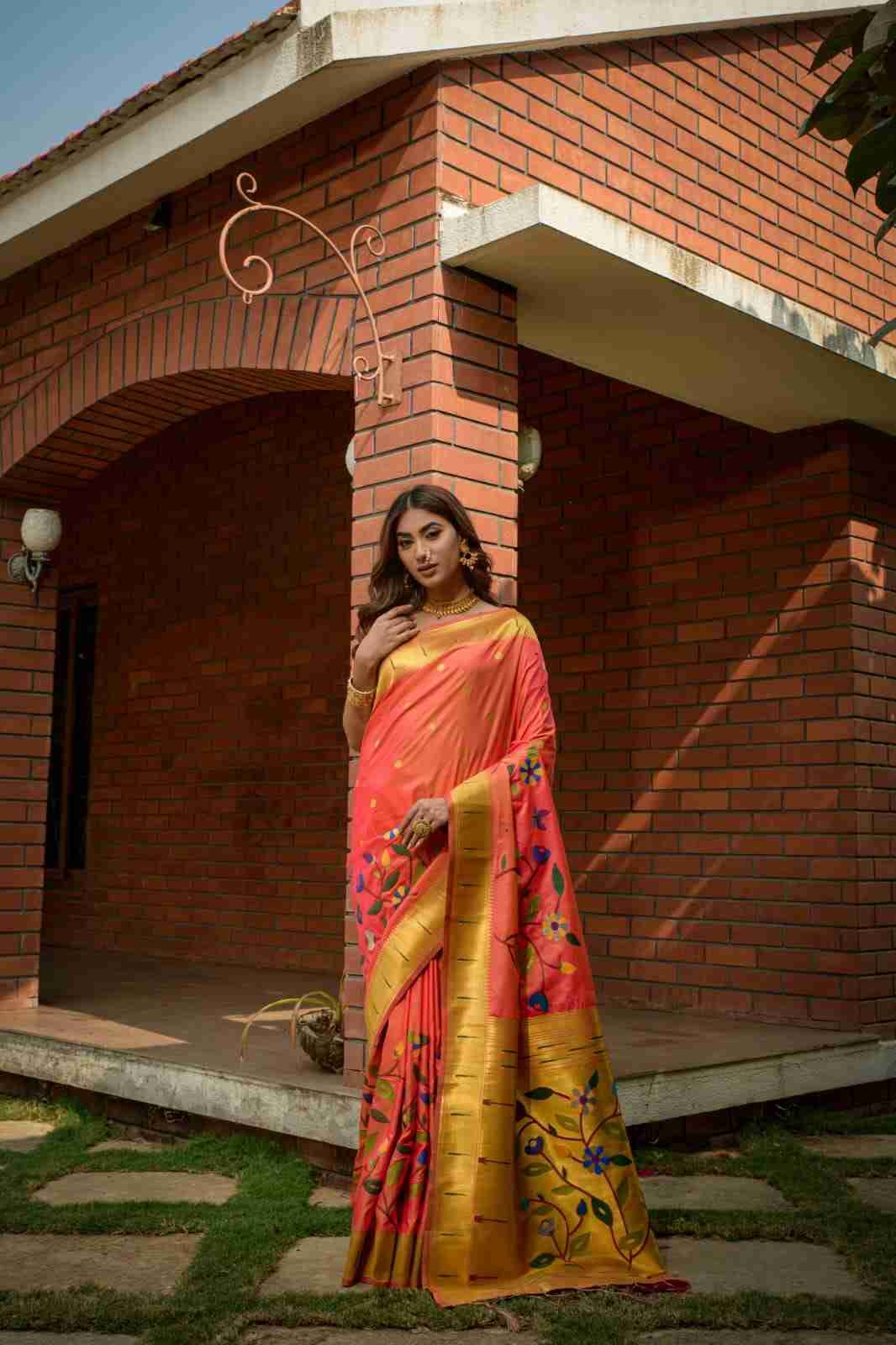 Pt Butterfly By Fashid Wholesale 01 To 10 Series Indian Traditional Wear Collection Beautiful Stylish Fancy Colorful Party Wear & Occasional Wear Pure Paithani Silk Sarees At Wholesale Price