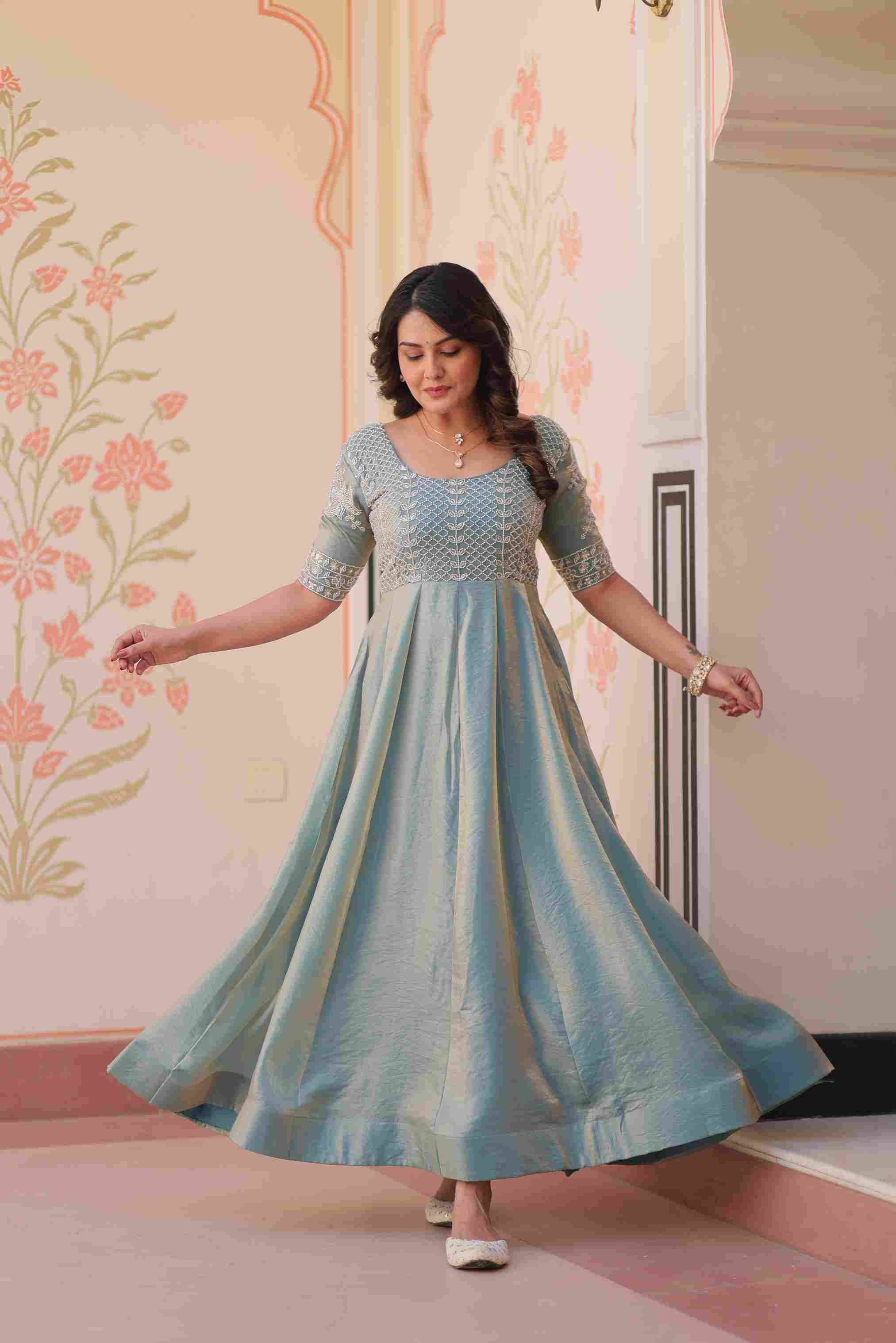 Sf-1017 By Fashid Wholesale 01 To 02 Series Designer Beautiful Collection Occasional Wear & Party Wear Fendy With Beads Embroidered Gowns At Wholesale Price