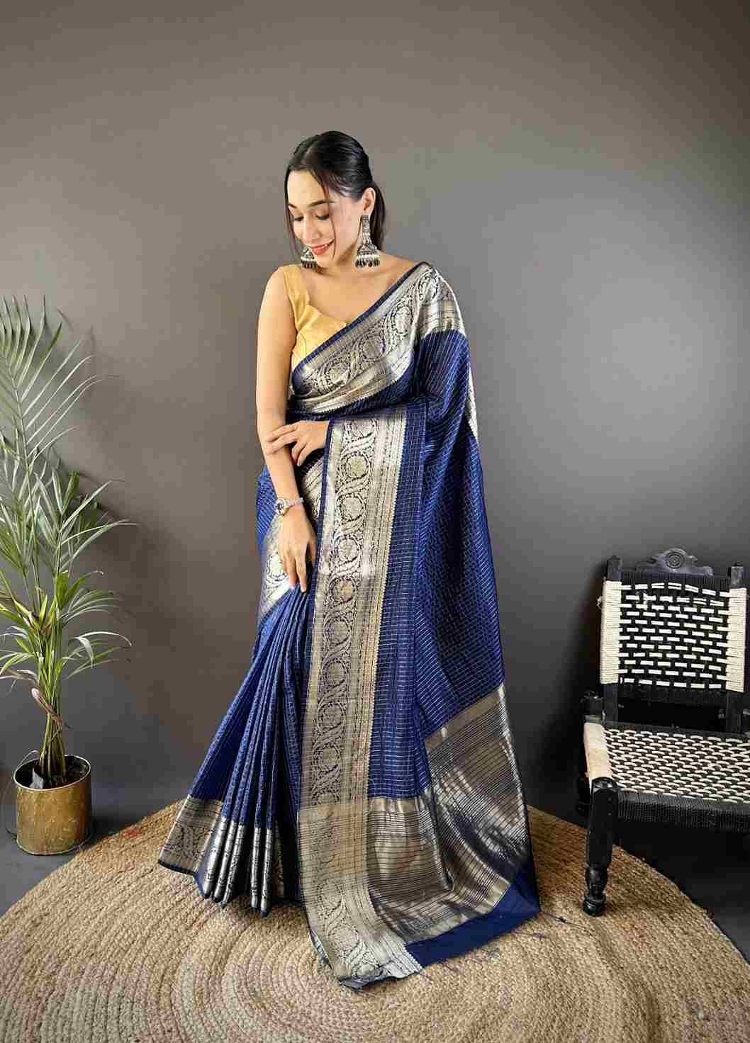 Hf-18 By Fashid Wholesale 01 To 05 Series Indian Traditional Wear Collection Beautiful Stylish Fancy Colorful Party Wear & Occasional Wear Pure Naylon Viscose Sarees At Wholesale Price