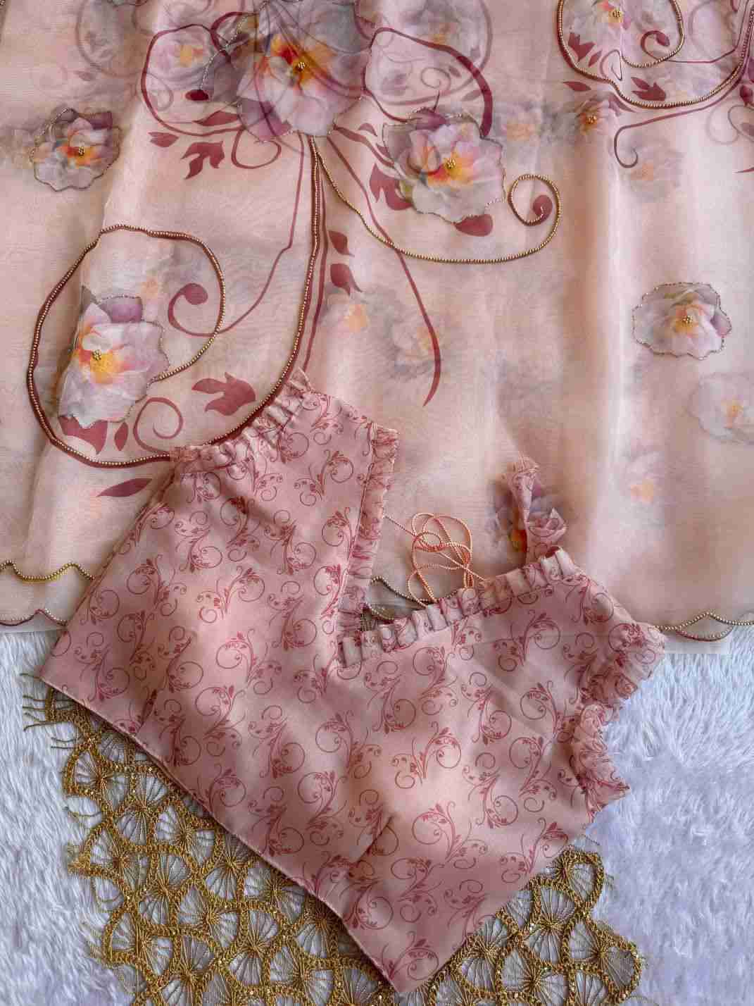 Vt-Shivaniya By Fashid Wholesale 01 To 04 Series Indian Traditional Wear Collection Beautiful Stylish Fancy Colorful Party Wear & Occasional Wear Pure Soft Organza Sarees At Wholesale Price