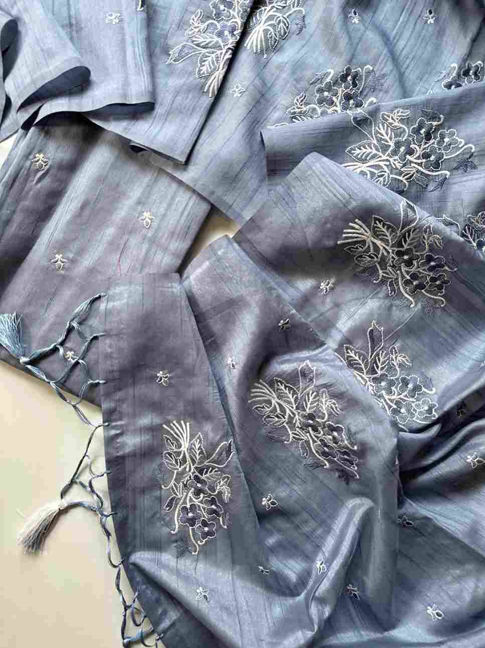 Vt-1235 By Fashid Wholesale 01 To 02 Series Indian Traditional Wear Collection Beautiful Stylish Fancy Colorful Party Wear & Occasional Wear Pure Crepe Satin Silk Sarees At Wholesale Price
