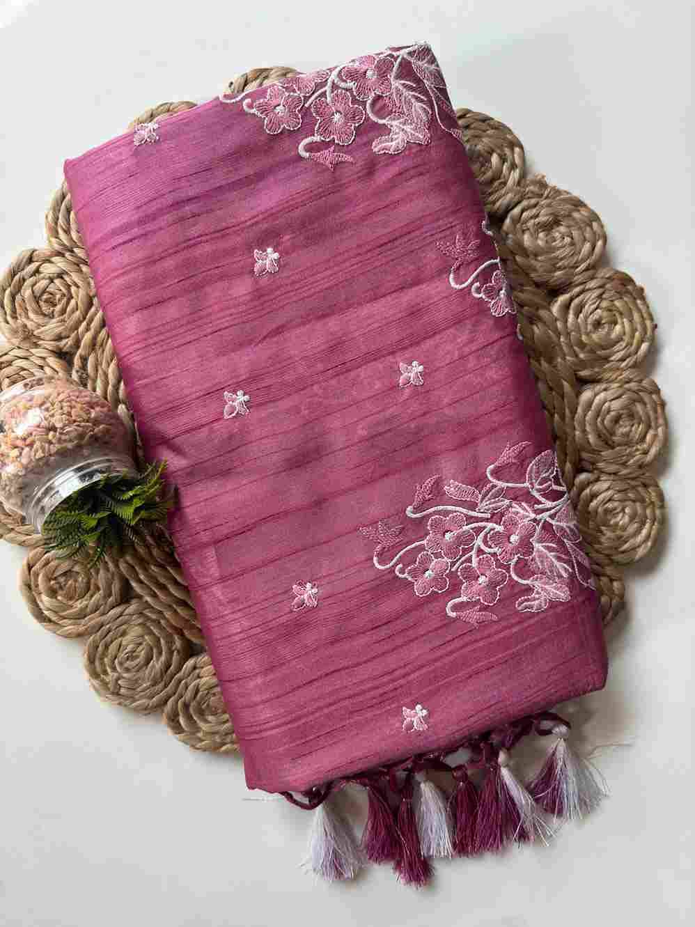 Vt-1235 By Fashid Wholesale 01 To 02 Series Indian Traditional Wear Collection Beautiful Stylish Fancy Colorful Party Wear & Occasional Wear Pure Crepe Satin Silk Sarees At Wholesale Price
