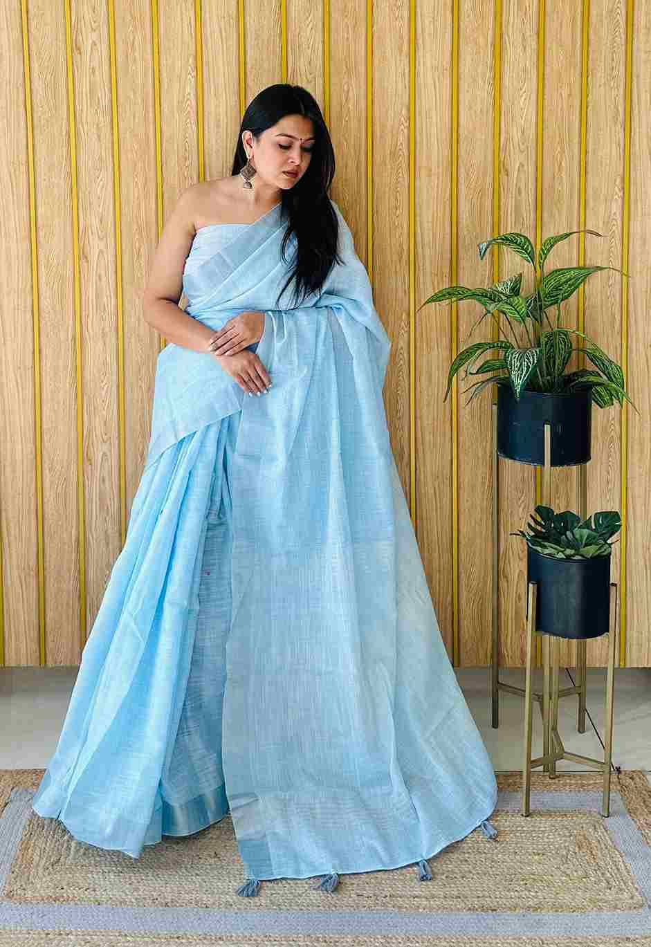 Vaidehi By Fashid Wholesale 01 To 06 Series Indian Traditional Wear Collection Beautiful Stylish Fancy Colorful Party Wear & Occasional Wear Linen Cotton Sarees At Wholesale Price