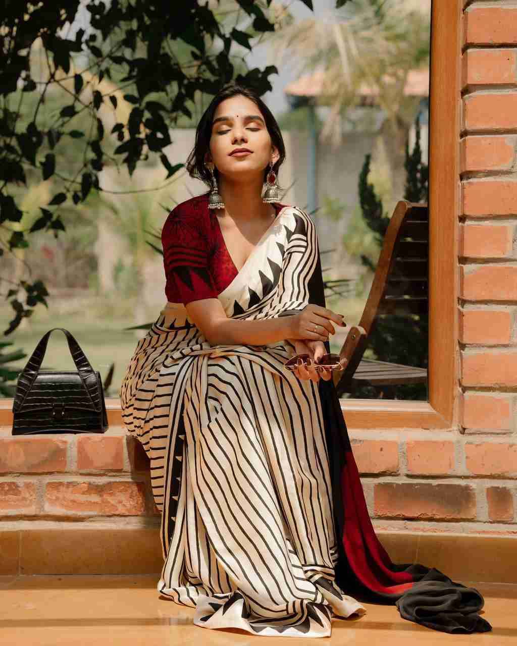 Sb-865 By Fashid Wholesale 01 To 02 Series Indian Traditional Wear Collection Beautiful Stylish Fancy Colorful Party Wear & Occasional Wear Soft Silk Saree Sarees At Wholesale Price