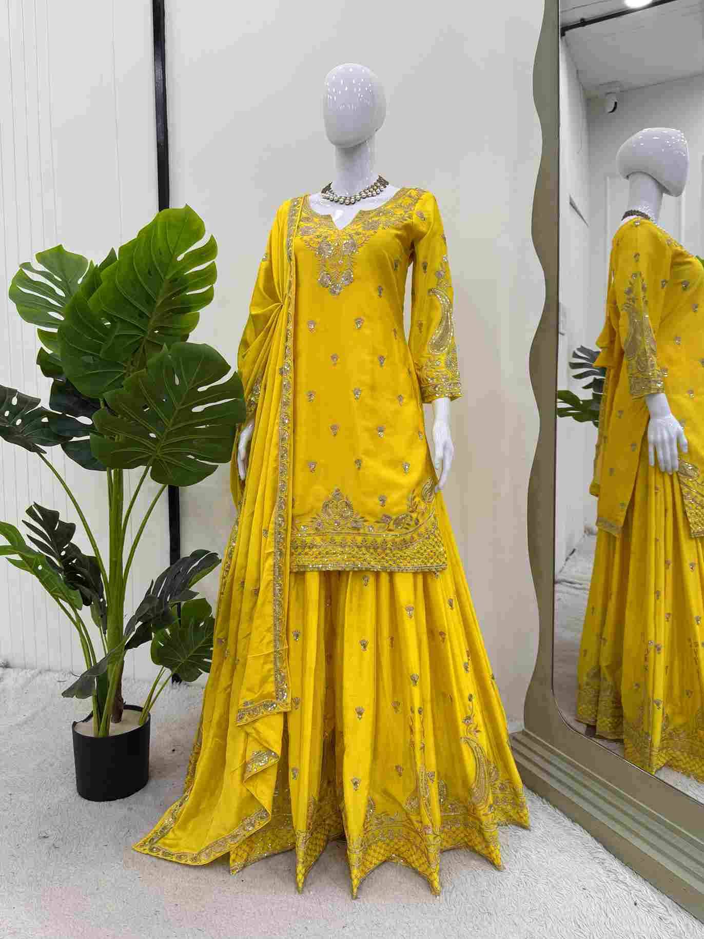 R-5852 By Fashid Wholesale 01 To 06 series Suits Collection Beautiful Stylish Fancy Colorful Party Wear & Occasional Wear Chinnon Silk Dresses At Wholesale Price