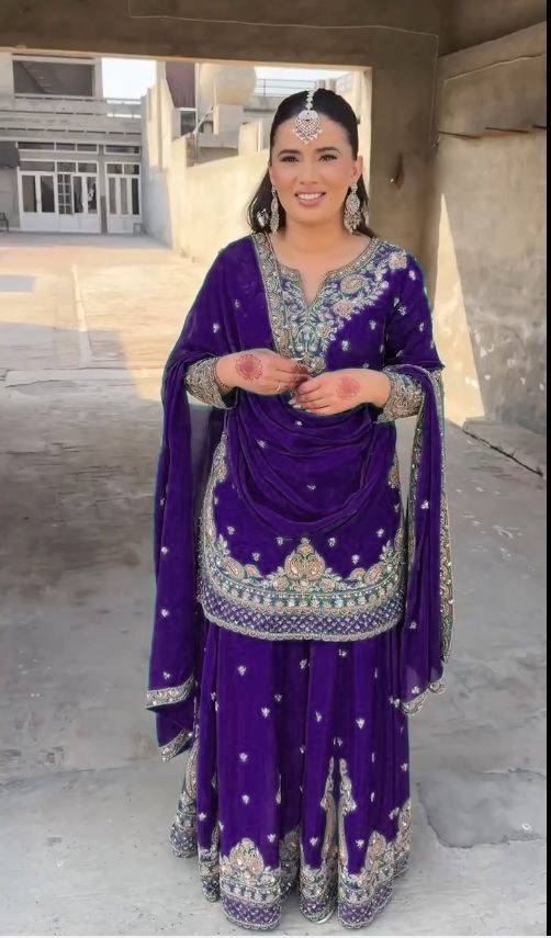 R-5852 By Fashid Wholesale 01 To 06 series Suits Collection Beautiful Stylish Fancy Colorful Party Wear & Occasional Wear Chinnon Silk Dresses At Wholesale Price