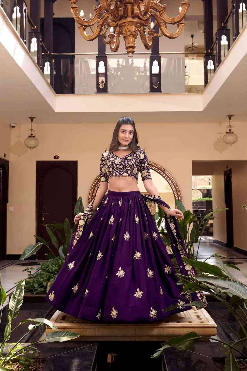 Saara By Fashid Wholesale 1439-A To 1439-D Series Beautiful Colorful Fancy Wedding Collection Occasional Wear & Party Wear Vichitra Silk/Georgette Lehengas At Wholesale Price