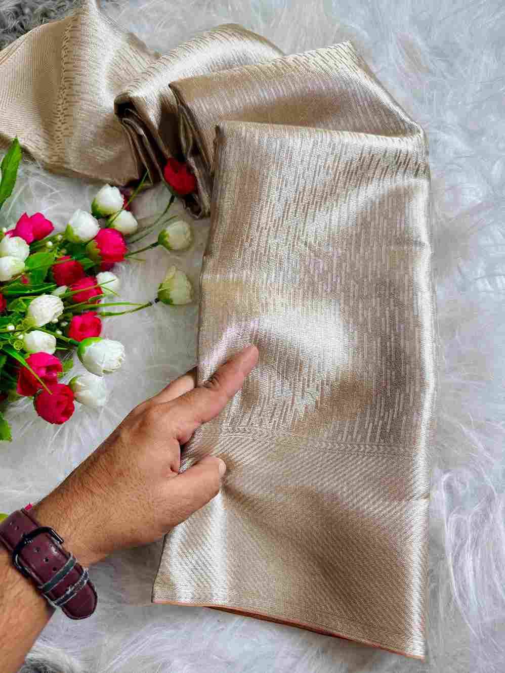 Vv-15 By Fashid Wholesale 01 To 06 Series Indian Traditional Wear Collection Beautiful Stylish Fancy Colorful Party Wear & Occasional Wear Tissue Silk Sarees At Wholesale Price