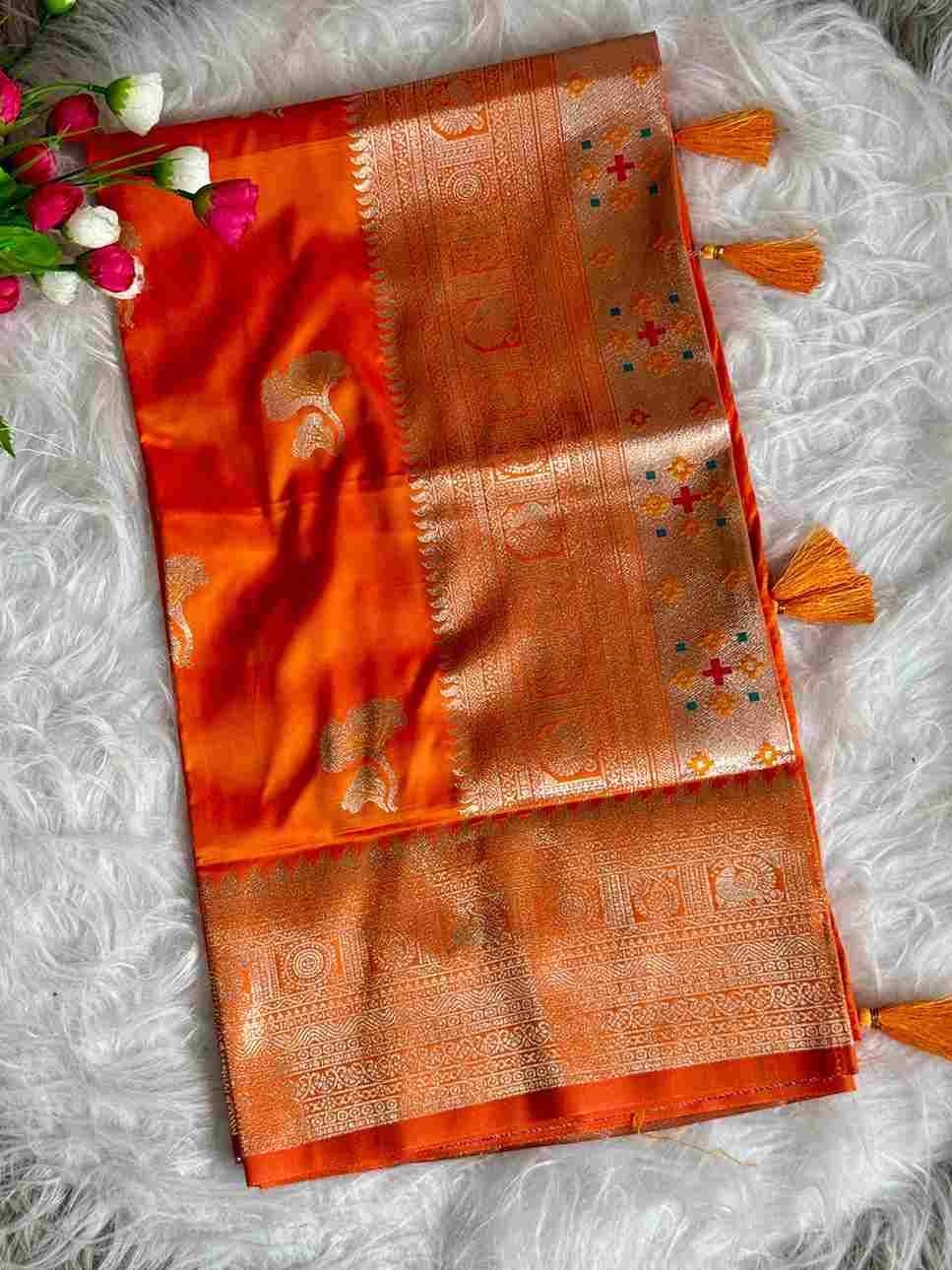 Vv-18 By Fashid Wholesale 01 To 08 Series Indian Traditional Wear Collection Beautiful Stylish Fancy Colorful Party Wear & Occasional Wear Paithani Silk Sarees At Wholesale Price