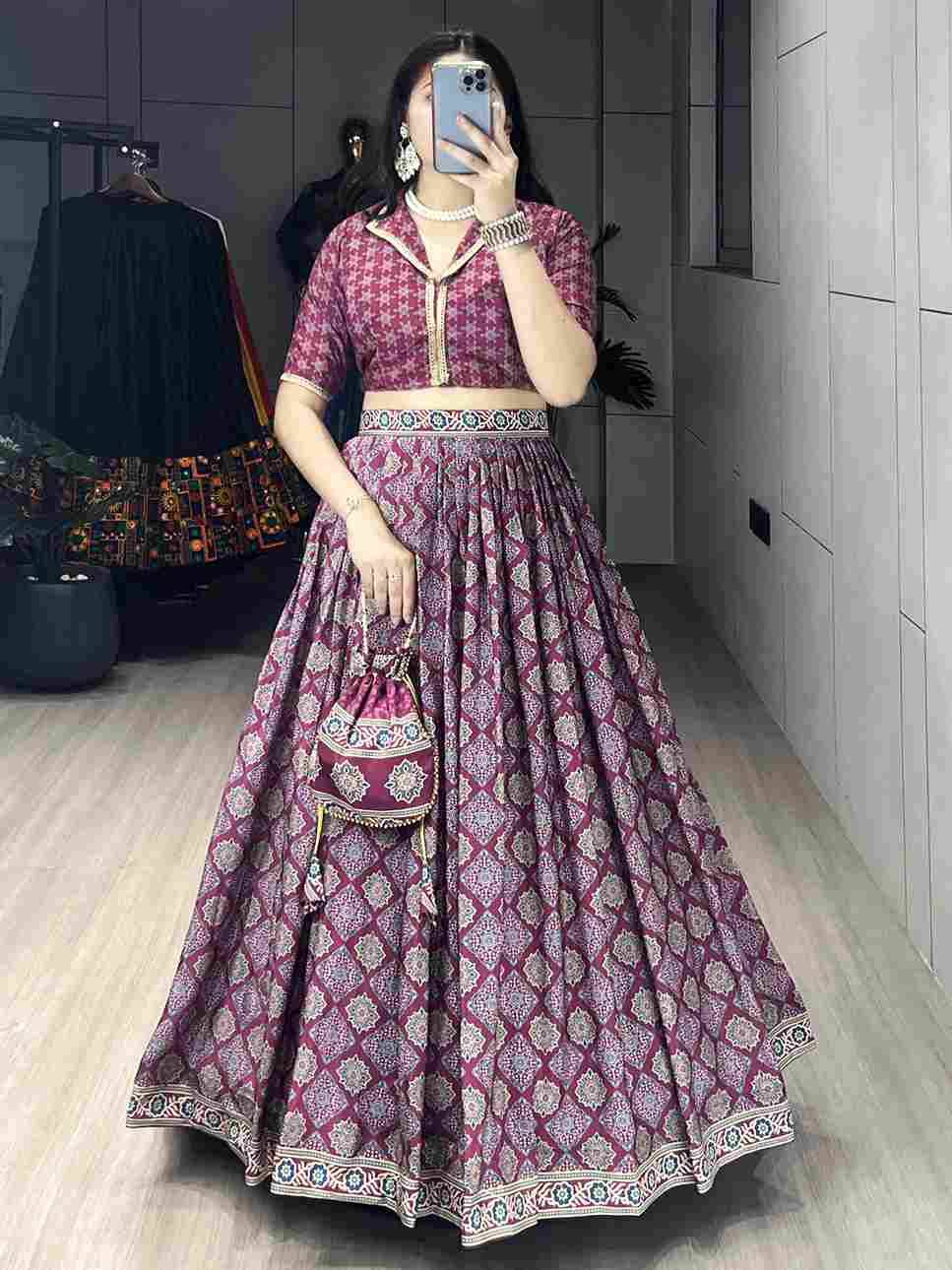Gr-9025 By Fashid Wholesale 01 To 02 Series Navratri Wear Collection Beautiful Stylish Colorful Fancy Party Wear & Occasional Wear Pure Silk Crepe Lehengas At Wholesale Price