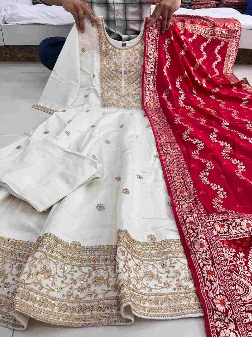 Jashn-E-Bahaaraa By Fashid Wholesale Beautiful Festive Suits Colorful Stylish Fancy Casual Wear & Ethnic Wear Banarasi Silk Dresses At Wholesale Price
