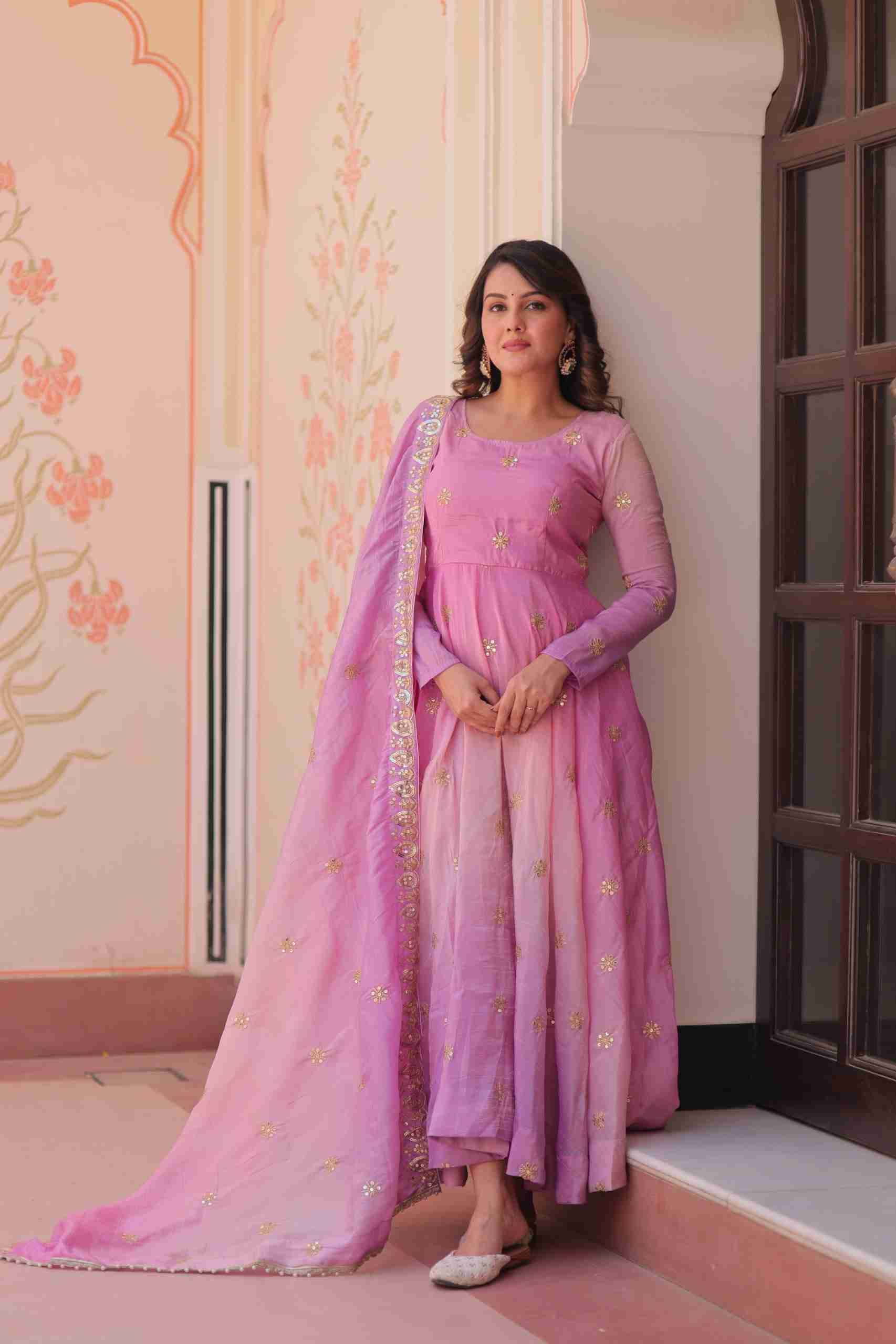 Sf-1038 By Fashid Wholesale 01 To 02 Series Designer Beautiful Collection Occasional Wear & Party Wear Organza Gowns At Wholesale Price