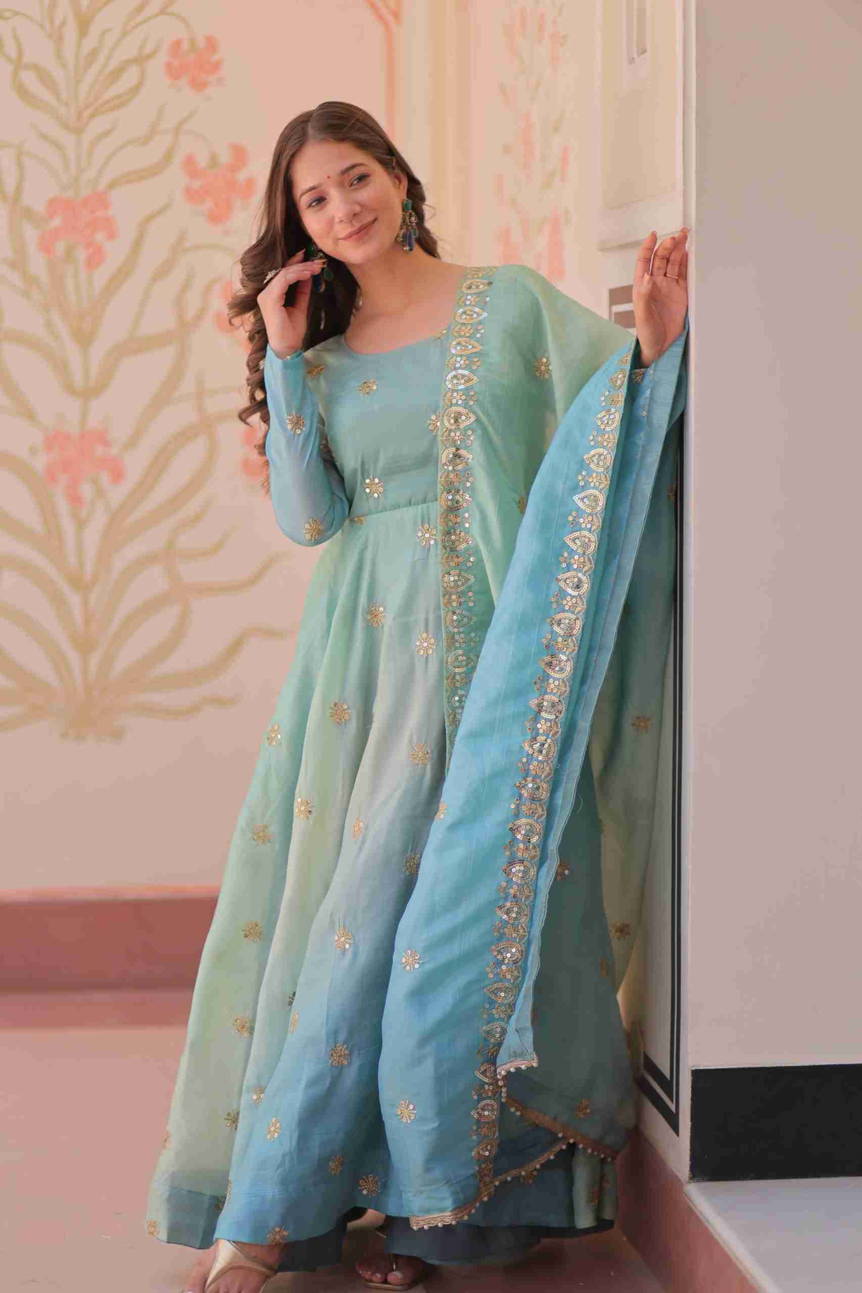 Sf-1038 By Fashid Wholesale 01 To 02 Series Designer Beautiful Collection Occasional Wear & Party Wear Organza Gowns At Wholesale Price