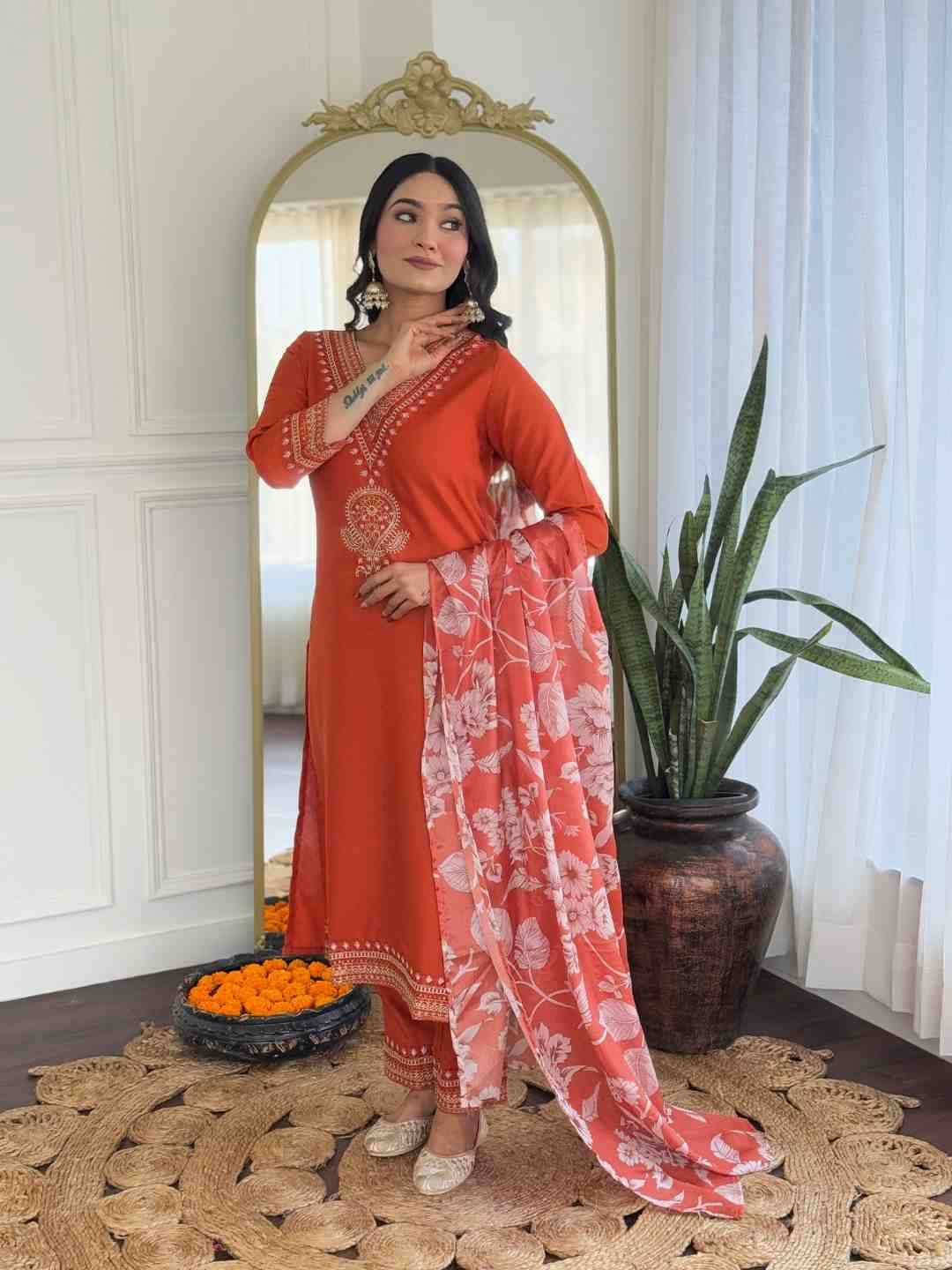 Dc-117 By Fashid Wholesale 01 To 02 Series Beautiful Stylish Festive Suits Fancy Colorful Casual Wear & Ethnic Wear & Ready To Wear Georgette Dresses At Wholesale Price