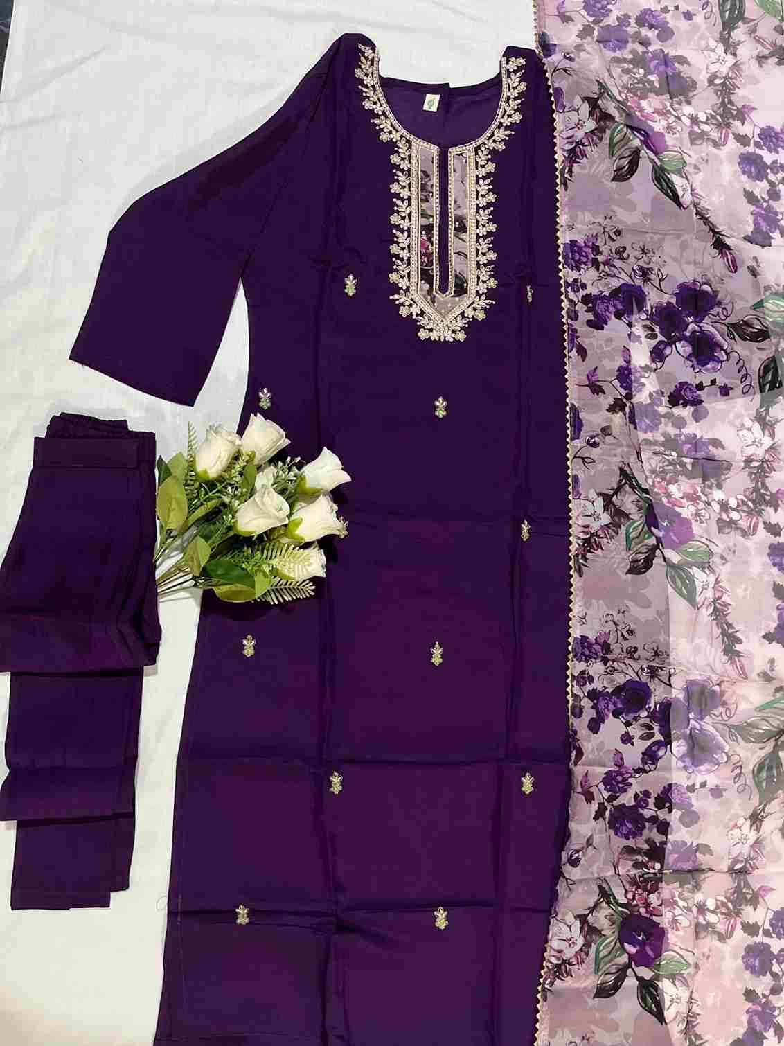 Dc-111 By Fashid Wholesale Beautiful Stylish Festive Suits Fancy Colorful Casual Wear & Ethnic Wear & Ready To Wear Chanderi Dresses At Wholesale Price