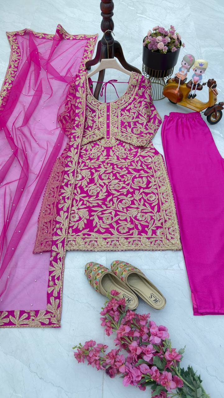 Zs-9000 By Fashid Wholesale 01 To 04 Beautiful Colorful Fancy Wedding Collection Occasional Wear & Party Wear Chinnon Dresses At Wholesale Price