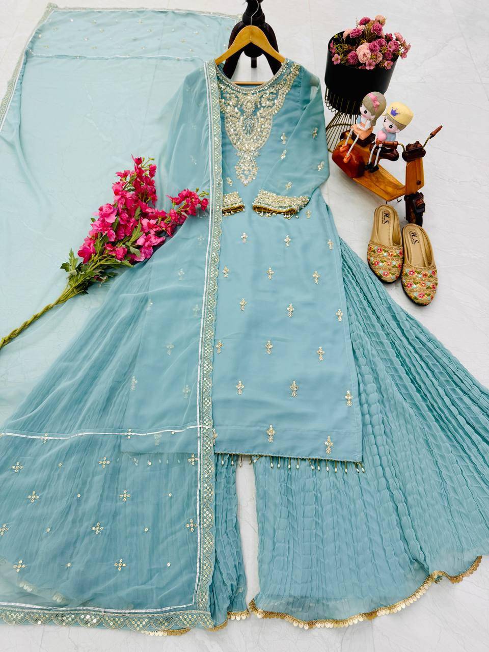 Zd-9017 By Fashid Wholesale Beautiful Suits Stylish Fancy Colorful Party Wear & Occasional Wear Faux Georgette Dresses At Wholesale Price