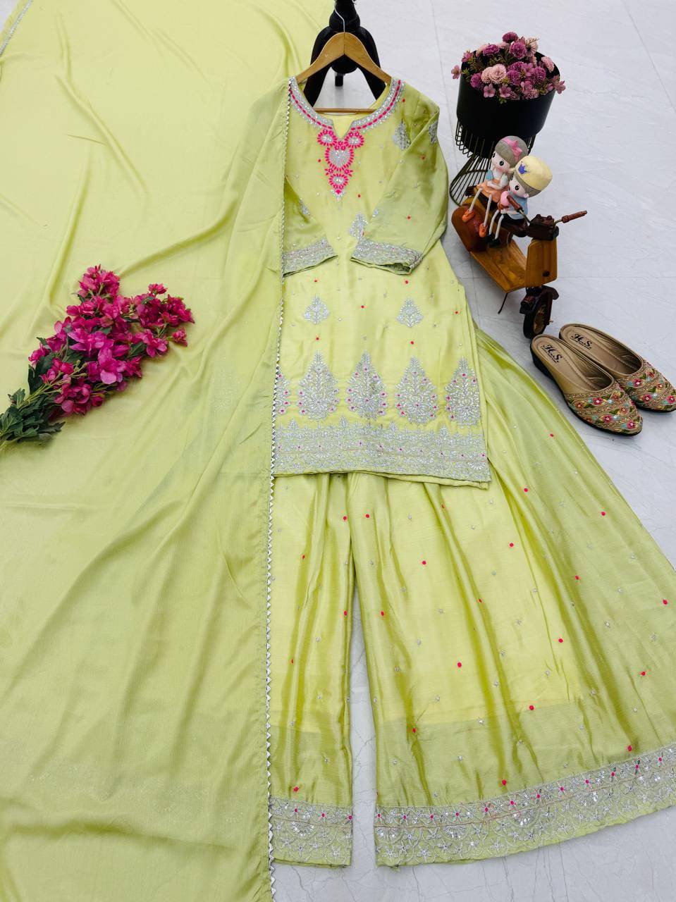 Zd-9023 By Fashid Wholesale 01 To 02 Series Beautiful Suits Stylish Fancy Colorful Party Wear & Occasional Wear Chinnon Silk Dresses At Wholesale Price
