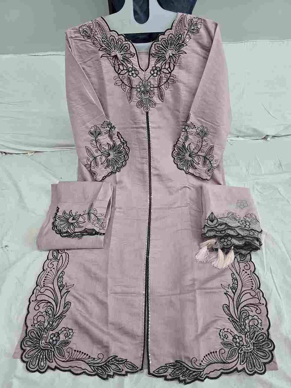 CW-1005 Colours By Mushk 1005-A To 1005-D Series Beautiful Winter Collection Pakistani Suits Stylish Fancy Colorful Casual Wear & Ethnic Wear Roman Silk Dresses At Wholesale Price