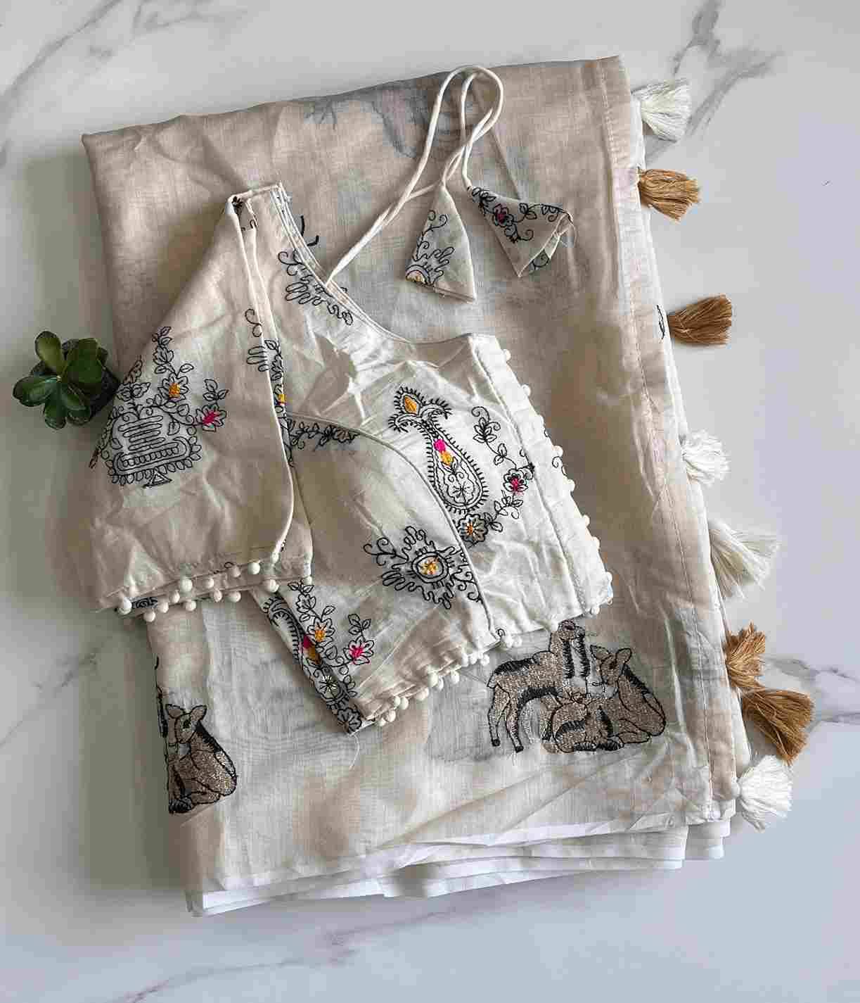 Deer By Fashid Wholesale 01 To 14 Series Indian Traditional Wear Collection Beautiful Stylish Fancy Colorful Party Wear & Occasional Wear Chanderi Sarees At Wholesale Price