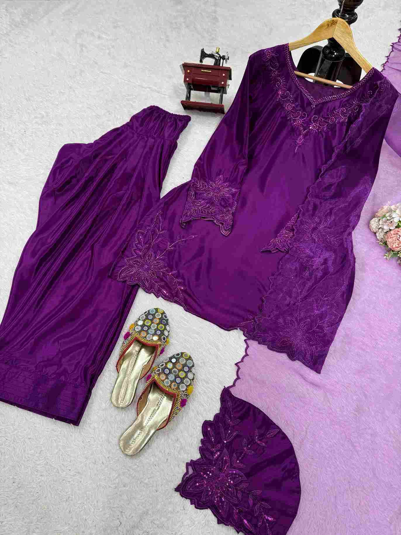 R-5888 By Fashid Wholesale Suits Beautiful Fancy Colorful Stylish Party Wear & Occasional Wear Natural Crepe Dresses At Wholesale Price